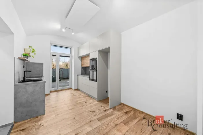 Prodej bytu 2+1, Plzeň - Severní Předměstí, Křížkova, 59 m2