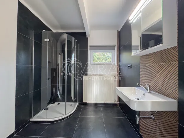 Pronájem bytu 4+1, Větřní - Němče, Okružní, 95 m2