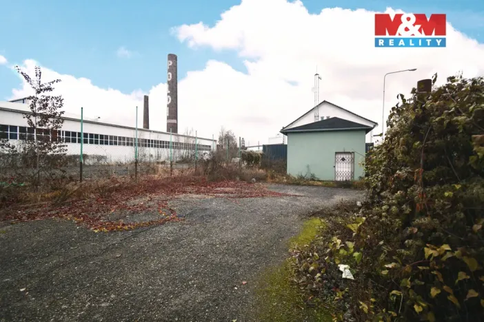 Prodej komerčního pozemku, Kladno, Dubská, 272 m2