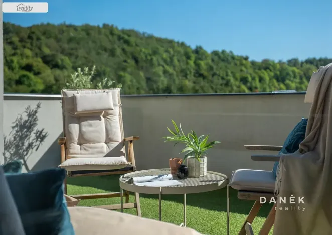 Prodej bytu 3+kk, Oslavany, náměstí 13. prosince, 76 m2