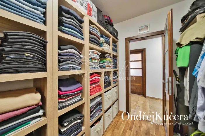 Prodej rodinného domu, Kostelec nad Labem, K Jahodovce, 140 m2