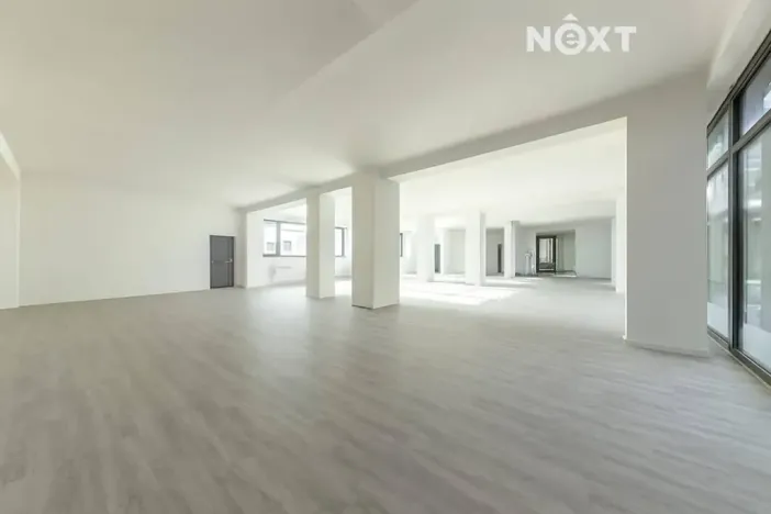 Pronájem kanceláře, Praha - Strašnice, Průběžná, 263 m2