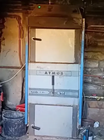 Prodej obchodního prostoru, Voděrady, 200 m2