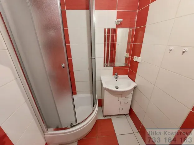 Pronájem bytu 3+1, Krnov - Pod Cvilínem, SPC N, 68 m2