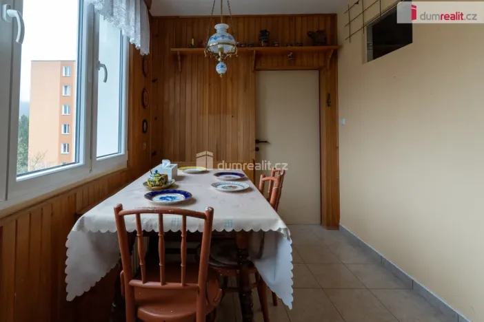 Prodej bytu 3+1, Mariánské Lázně - Úšovice, Hroznatova, 65 m2