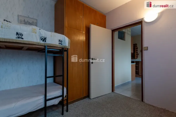 Prodej bytu 3+1, Mariánské Lázně - Úšovice, Hroznatova, 65 m2