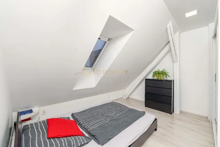 Prodej bytu 2+kk, Olomouc, Husitská, 62 m2