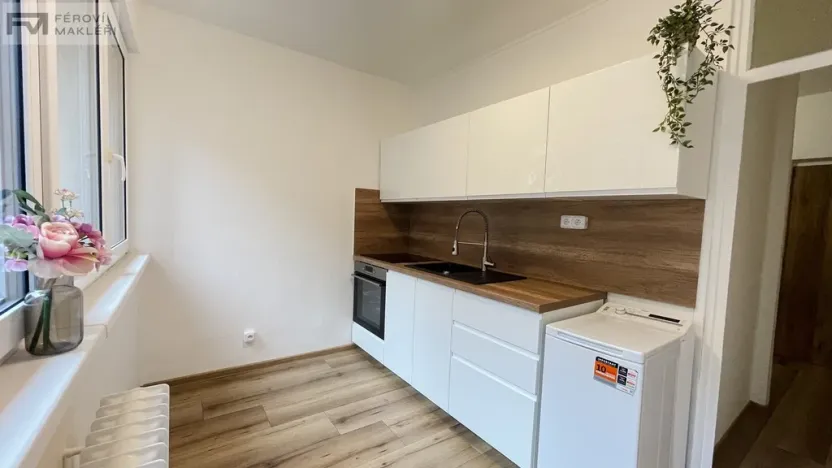 Pronájem bytu 1+1, Ostrava, Bulharská, 34 m2