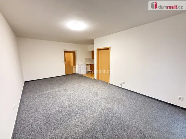 Pronájem bytu 2+kk, Černošice, Slunečná, 70 m2