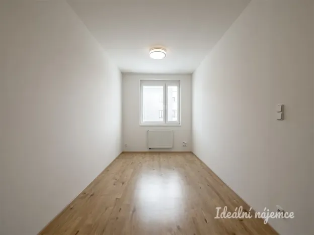 Pronájem bytu 2+kk, Praha - Štěrboholy, Kryšpínova, 54 m2