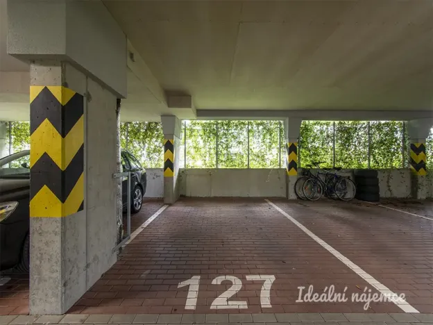 Pronájem bytu 2+kk, Praha - Štěrboholy, Kryšpínova, 54 m2