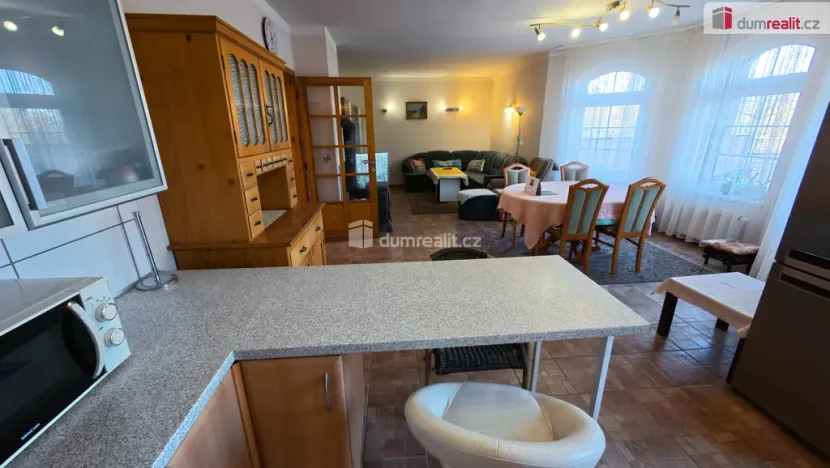 Prodej domu na klíč, Bystřice - Ouběnice, 300 m2