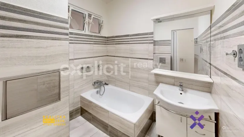 Pronájem bytu 1+1, Zlín, Dlouhá, 40 m2