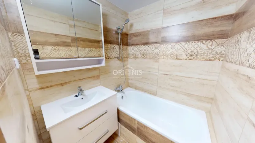 Pronájem bytu 2+1, Chomutov, Březenecká, 60 m2