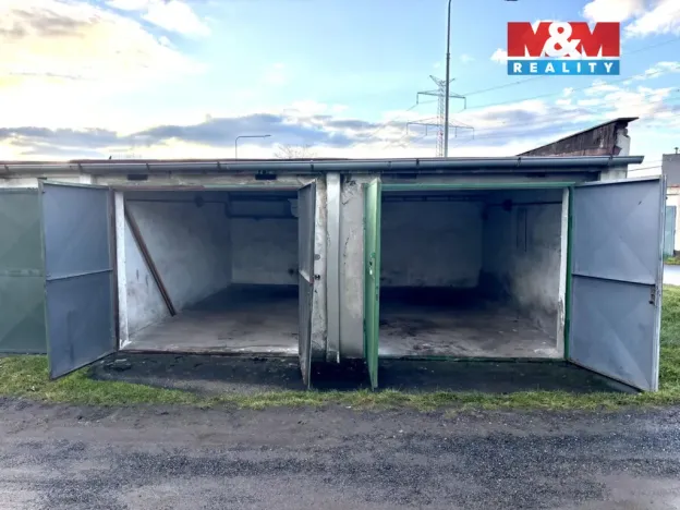 Prodej garáže, Kadaň, Prunéřovská, 58 m2