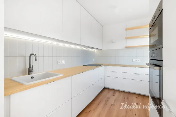 Pronájem bytu 3+kk, Praha - Michle, V zápolí, 75 m2