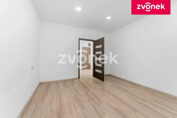 Prodej bytu 3+1, Zlín, Zarámí, 68 m2