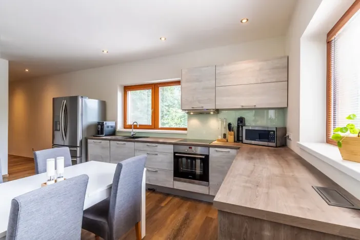 Prodej rodinného domu, Mukařov, Choceradská, 184 m2