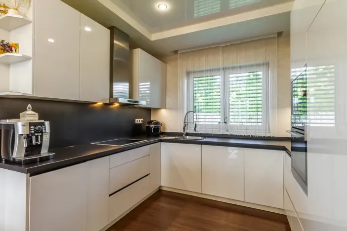 Prodej rodinného domu, Babice, Starobabická, 200 m2