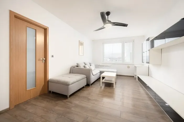 Pronájem bytu 3+1, Praha - Modřany, K Vystrkovu, 80 m2