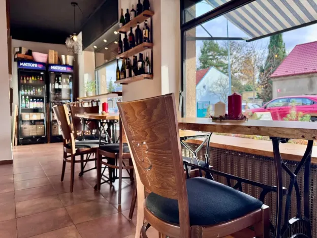 Pronájem obchodního prostoru, Praha - Nebušice, Nebušická, 45 m2