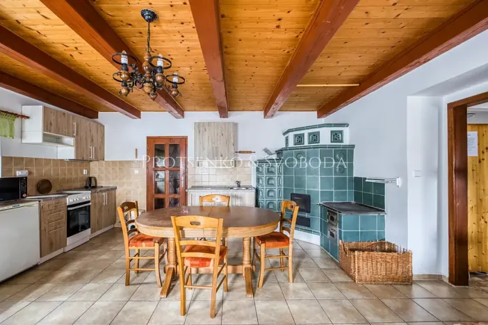 Prodej apartmánu, Nová Pec, 330 m2