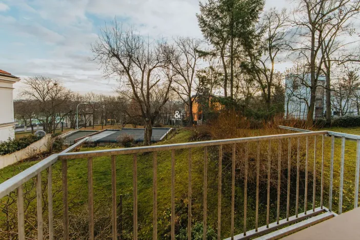 Prodej bytu 2+1, Praha - Smíchov, U Mrázovky, 49 m2