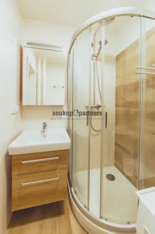 Prodej bytu 2+1, Praha - Smíchov, U Mrázovky, 49 m2