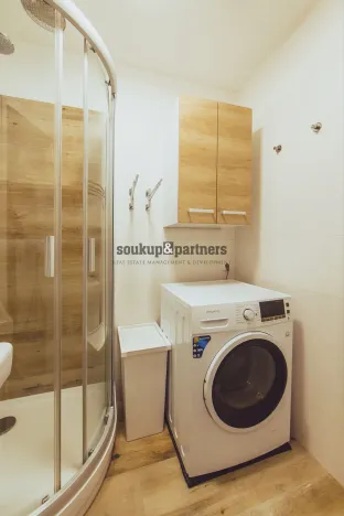 Prodej bytu 2+1, Praha - Smíchov, U Mrázovky, 49 m2