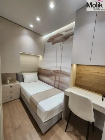 Prodej bytu 3+kk, Drač, 77 m2