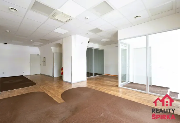 Pronájem kanceláře, Moravská Třebová - Město, nám. T. G. Masaryka, 129 m2