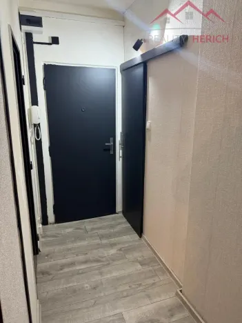 Pronájem bytu 2+1, Chomutov, Bezručova, 65 m2