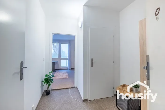 Pronájem bytu 1+kk, Brno, Ukrajinská, 37 m2