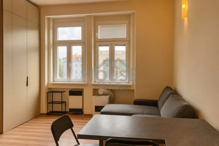 Prodej bytu 1+kk, Praha - Michle, Nuselská, 25 m2