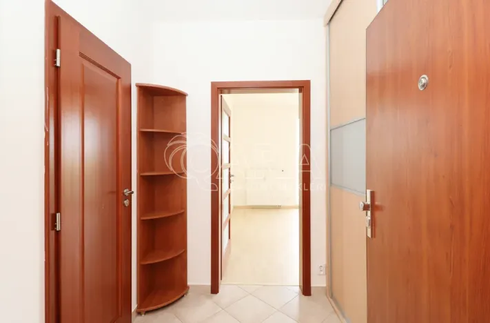 Pronájem bytu 2+kk, Praha - Suchdol, Holubí, 44 m2