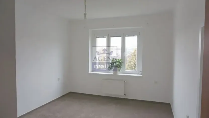 Pronájem bytu 3+1, Praha - Michle, Popovická, 61 m2