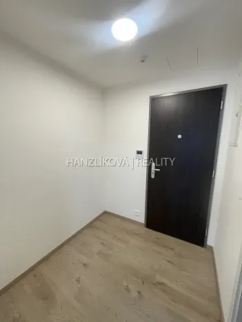 Pronájem bytu 2+kk, České Budějovice, Hálkova, 37 m2