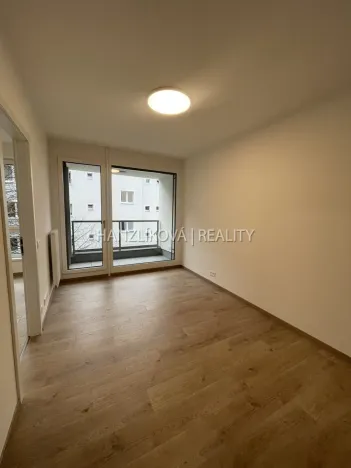 Pronájem bytu 2+kk, České Budějovice, Hálkova, 37 m2