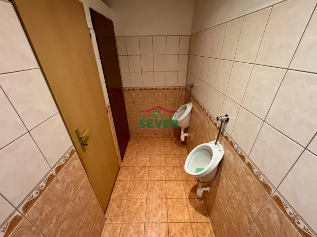 Prodej komerční nemovitosti, Chomutov, Příční, 400 m2