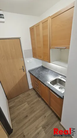 Prodej bytu 1+kk, Brno - Líšeň, Jedovnická, 24 m2