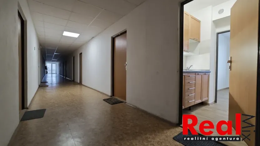 Prodej bytu 1+kk, Brno - Líšeň, Jedovnická, 24 m2