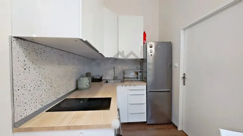 Prodej bytu 2+1, Praha - Smíchov, Na Celné, 56 m2