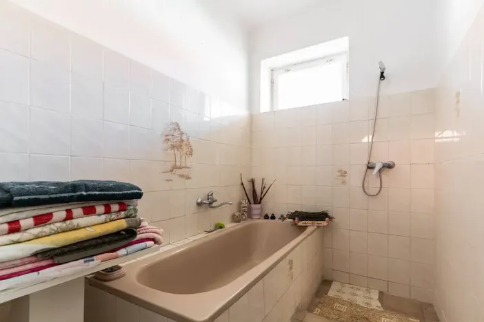 Prodej vícegeneračního domu, Nová Ves, 217 m2