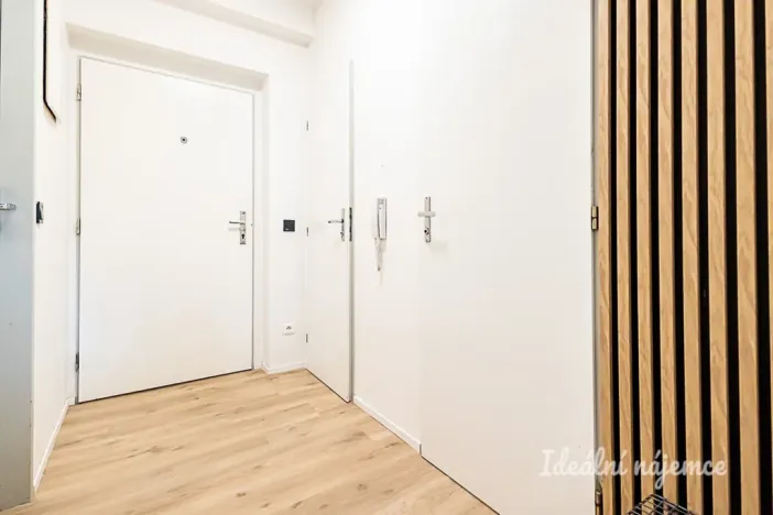 Pronájem bytu 2+kk, Praha - Letňany, Kostomlatská, 64 m2