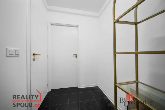 Pronájem bytu 2+kk, 41 m2