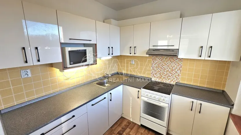 Pronájem bytu 2+kk, Hořovice, Višňová, 40 m2