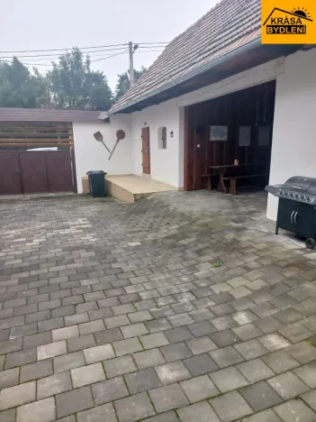 Prodej ubytování, Bílá Lhota - Hradečná, 250 m2