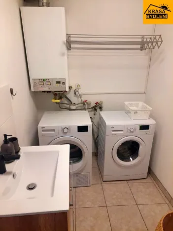 Prodej ubytování, Bílá Lhota - Hradečná, 250 m2