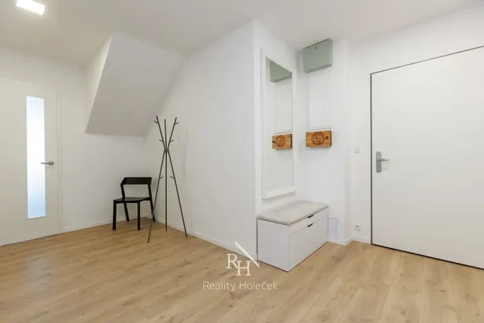 Prodej bytu 5+kk, Unhošť, Buková, 115 m2