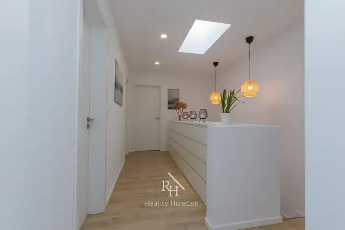 Prodej bytu 5+kk, Unhošť, Buková, 115 m2